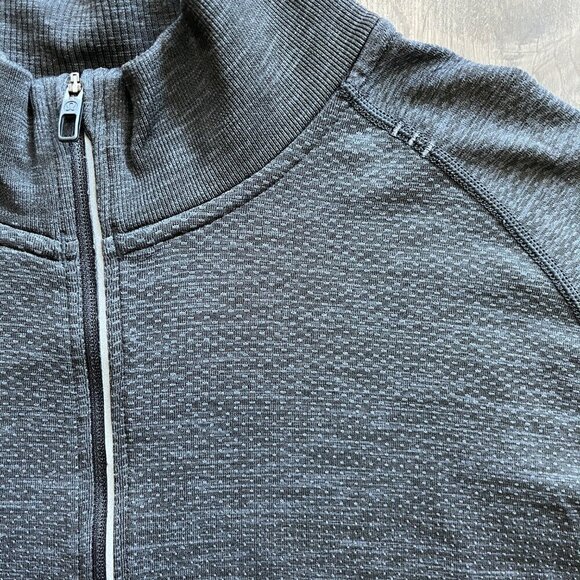 Lululemon Men's Metal Vent Tech 1/2 Zip Size L Deep Coal Black Activewear - Picture 4 of 8